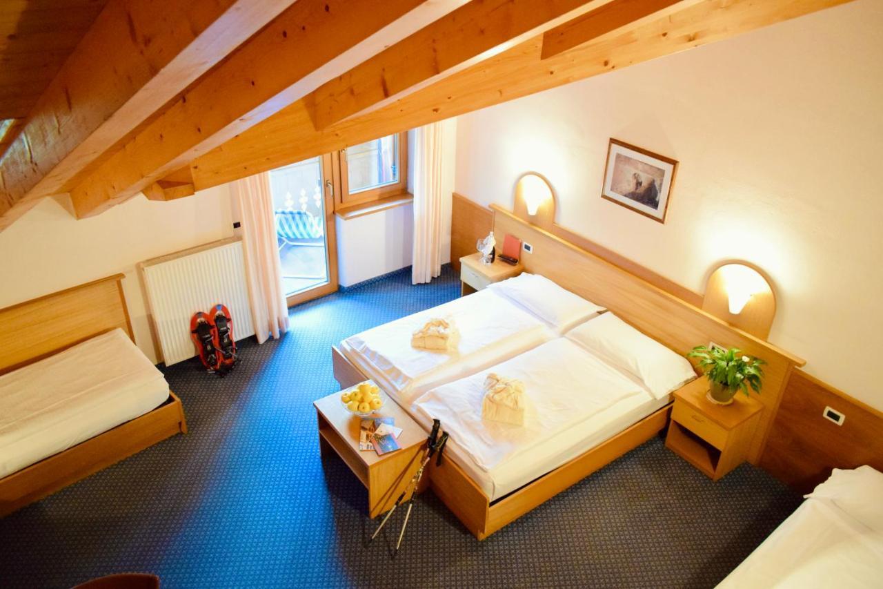 Hotel Waldheim Sarnonico Екстериор снимка