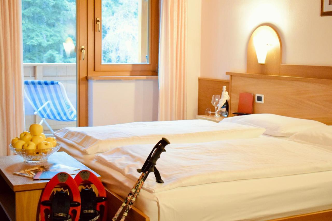 Hotel Waldheim Sarnonico Екстериор снимка