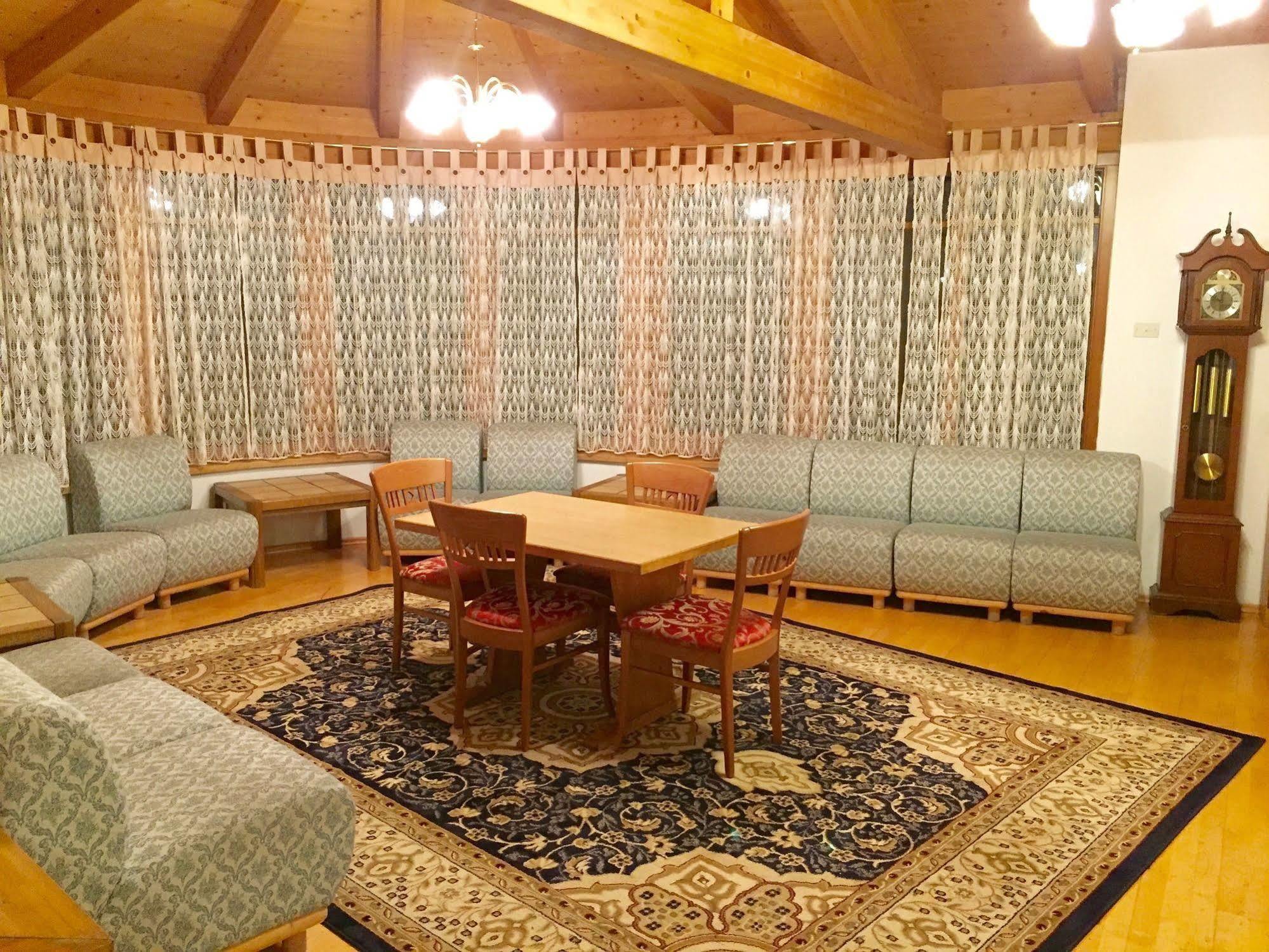 Hotel Waldheim Sarnonico Екстериор снимка